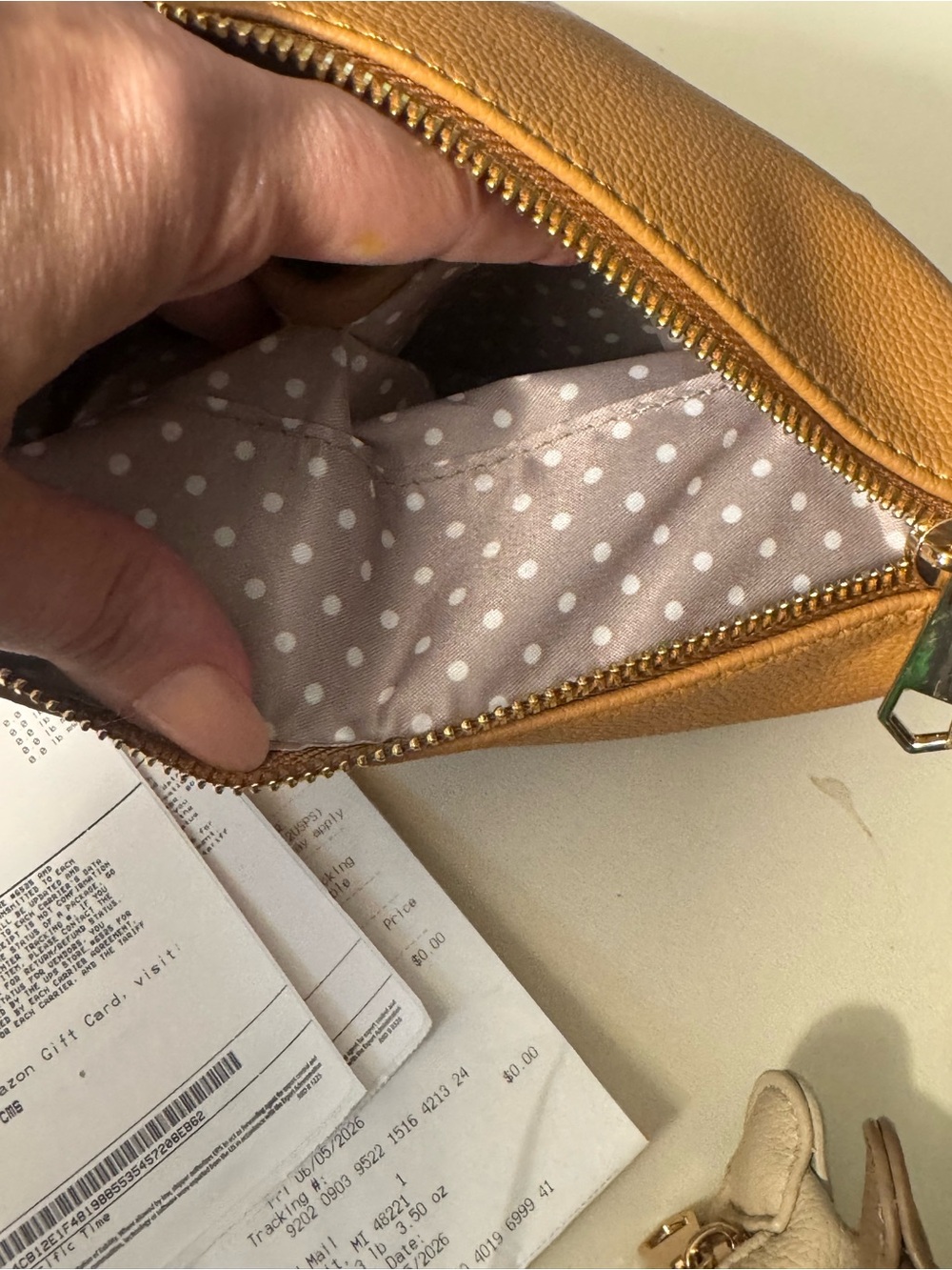 Everyday vegan Leather Cosmetic/trinket Pouch - Tan - Picture 5 of 7